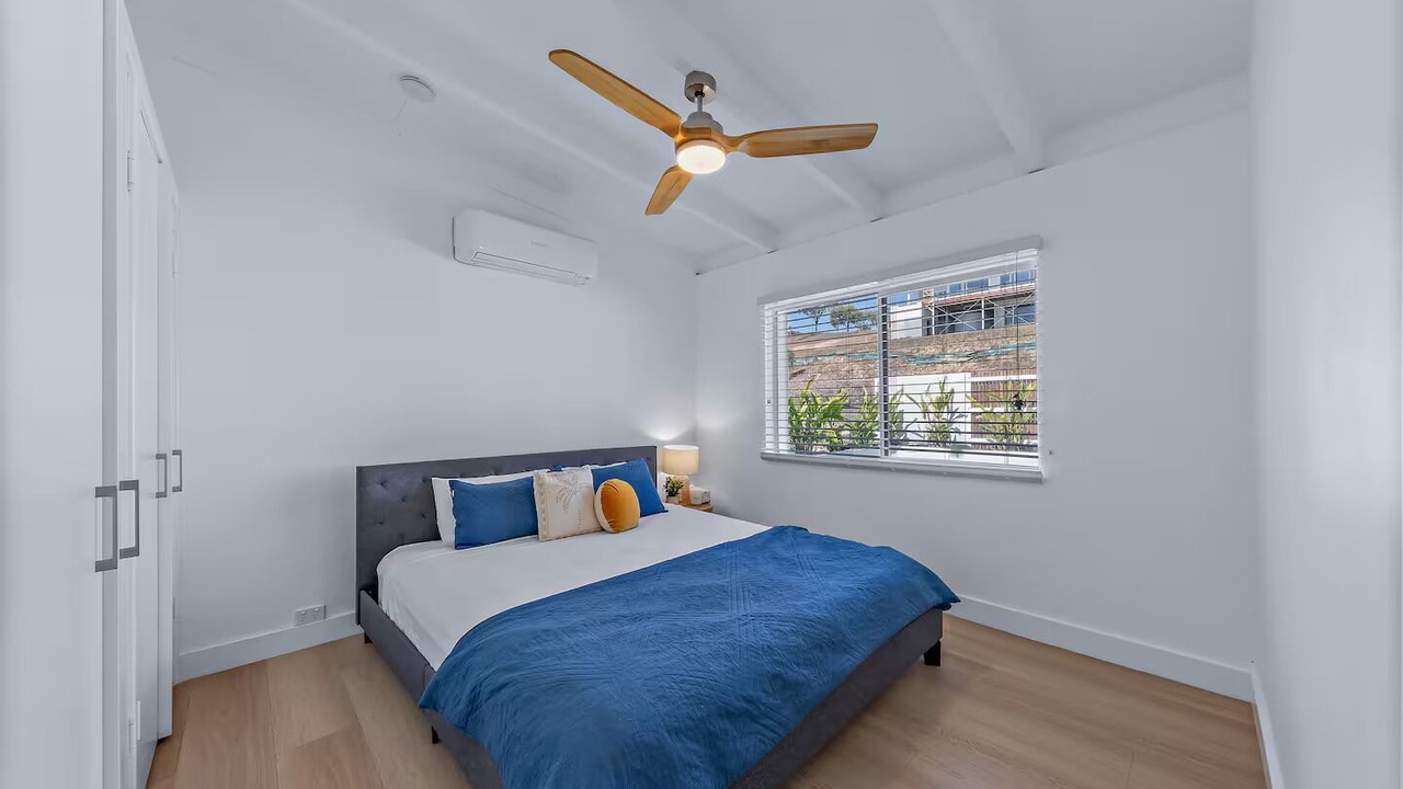 Photo of Bedroom in Hideaway Bay