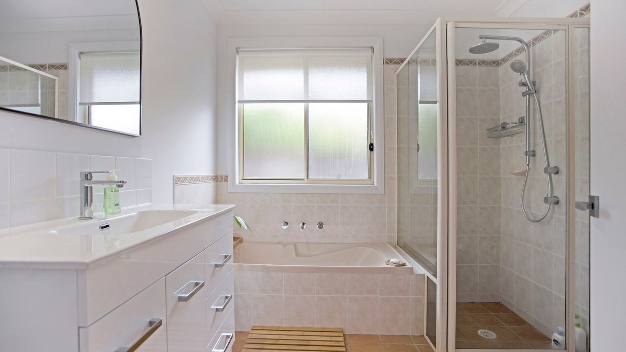 Photo of Bathroom in Tea Gardens