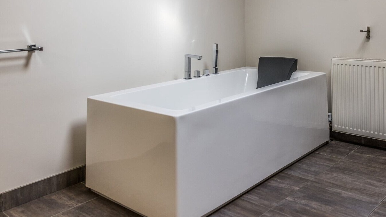 Photo of Bathroom in Mount Macedon
