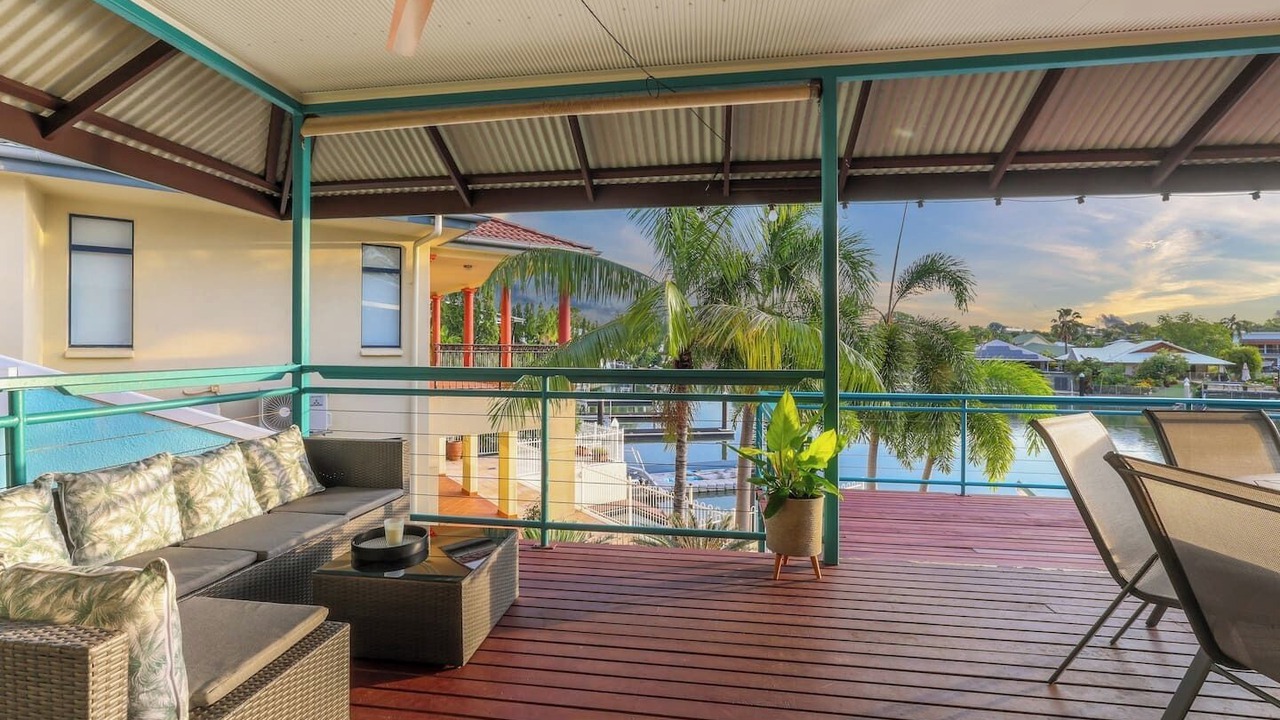 Photo of Patio Balcony in Cullen Bay