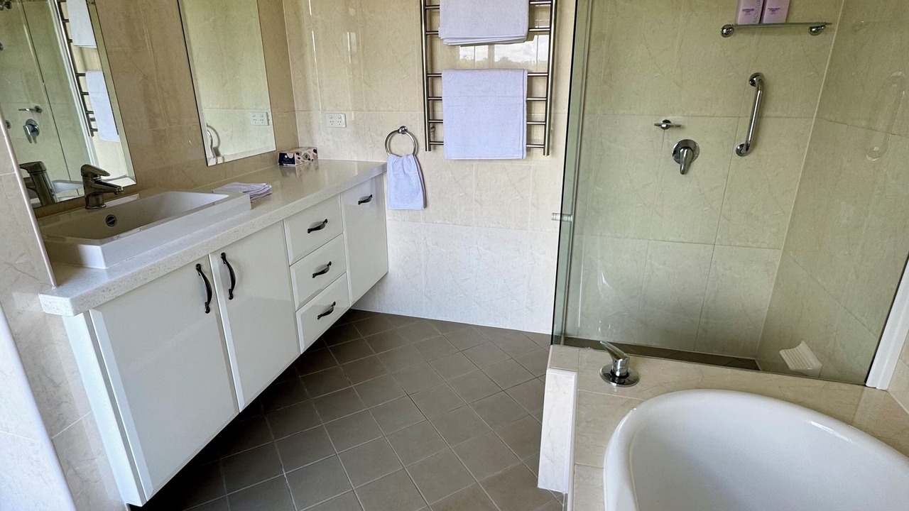 Photo of Bathroom in Nashdale
