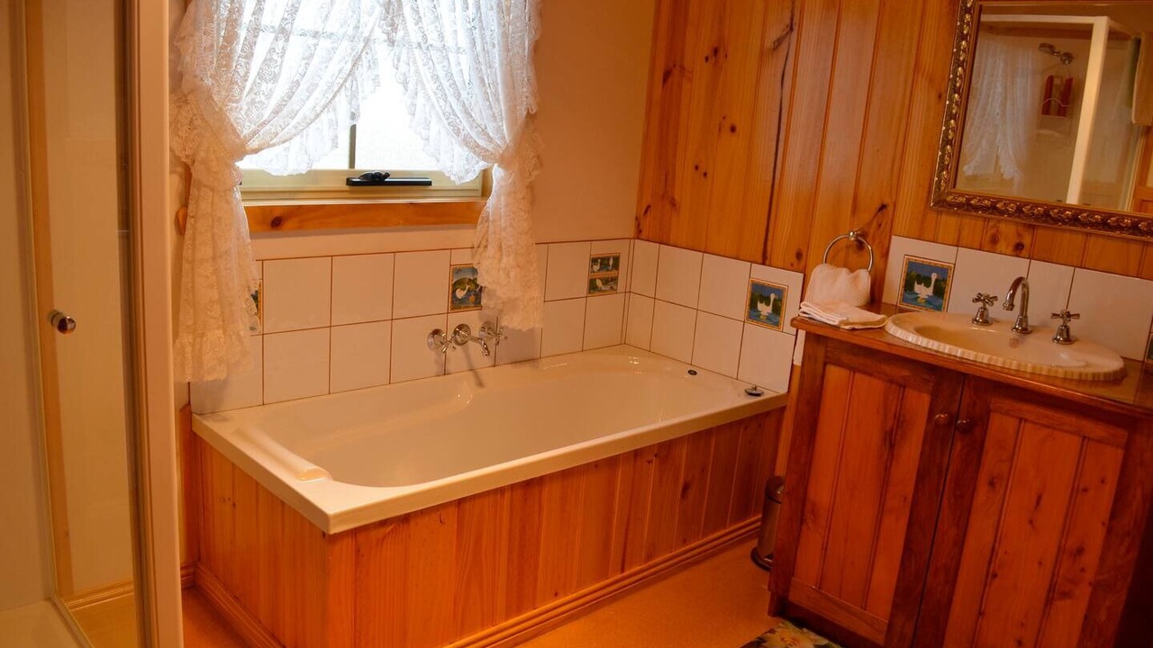 Photo of Bathroom in Railton