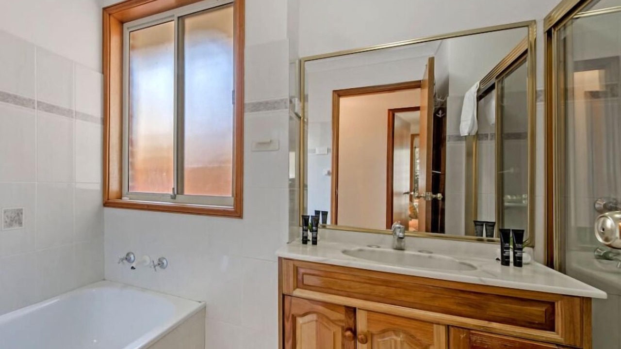 Photo of Bathroom in Eastwood