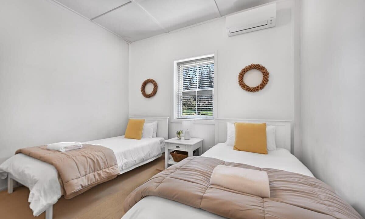 Photo of Bedroom in Emu Swamp