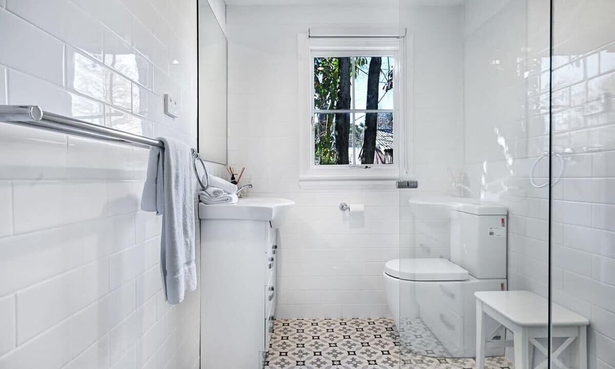 Photo of Bathroom in Emu Swamp