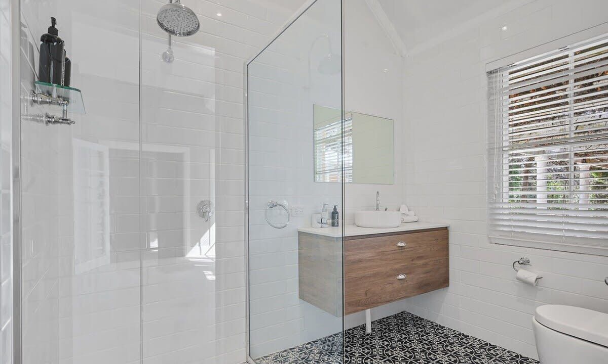 Photo of Bathroom in Emu Swamp