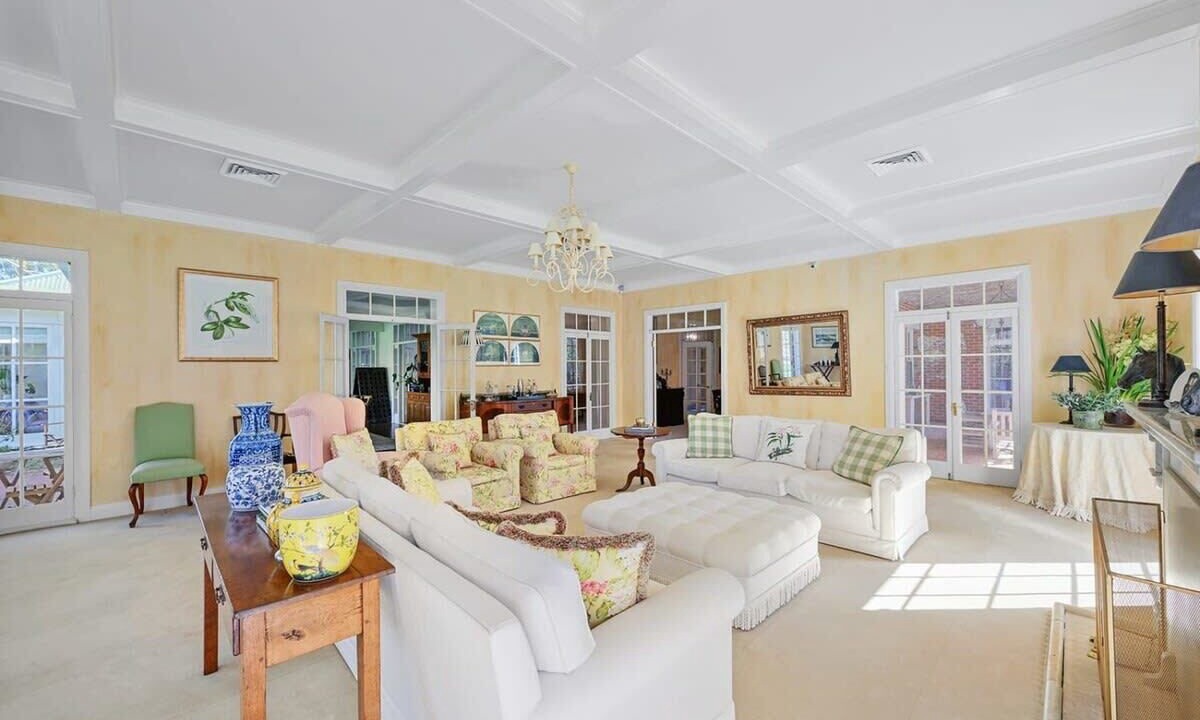 Photo of Livingroom in Emu Swamp