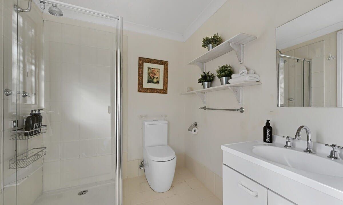Photo of Bathroom in Emu Swamp