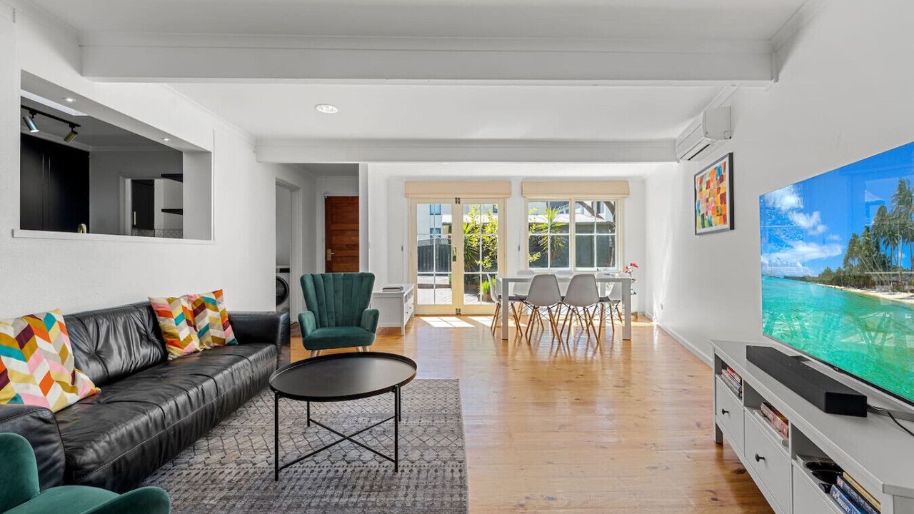 Photo of Livingroom in Turner