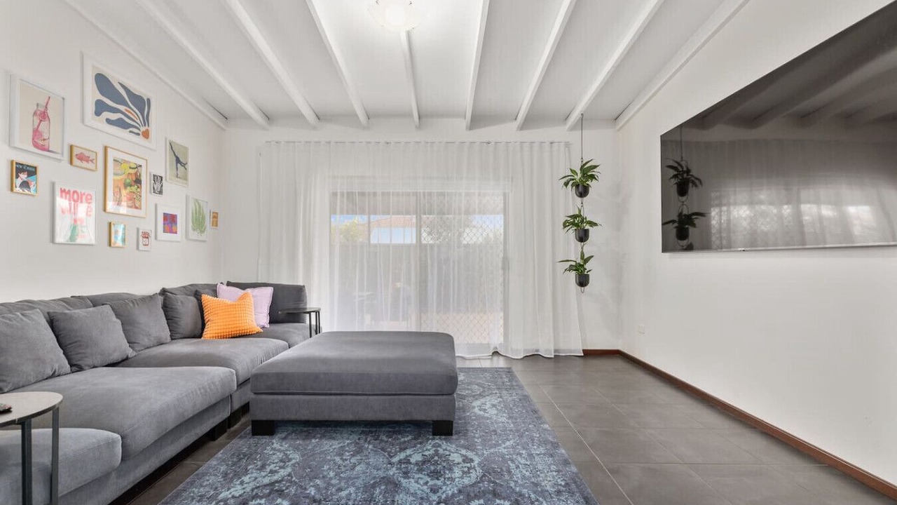 Photo of Livingroom in Lathlain