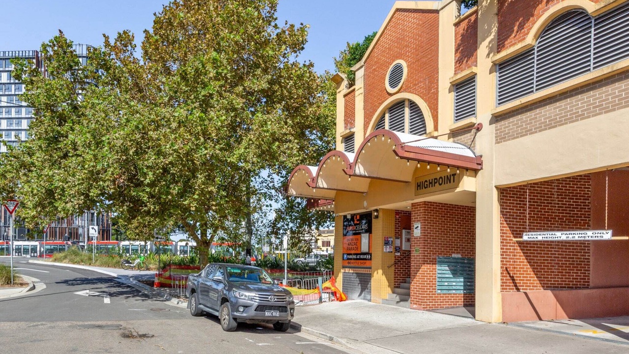 Photo of Outdoor in Kingsford