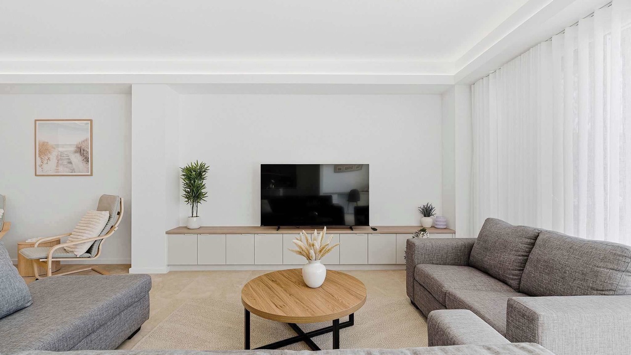 Photo of Livingroom in Point Clare