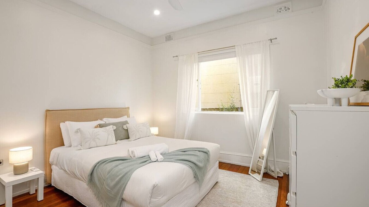 Photo of Bedroom in McMahons Point