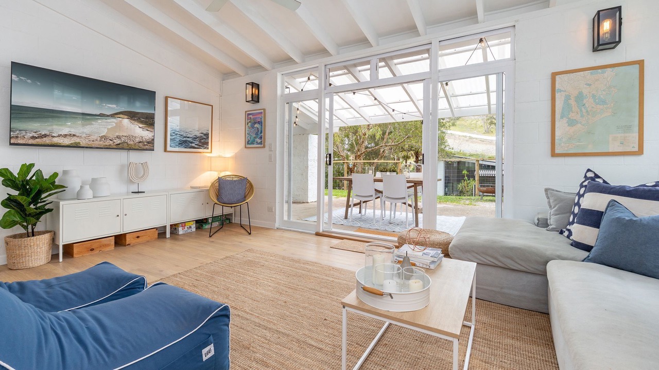 Photo of Livingroom in Blueys Beach