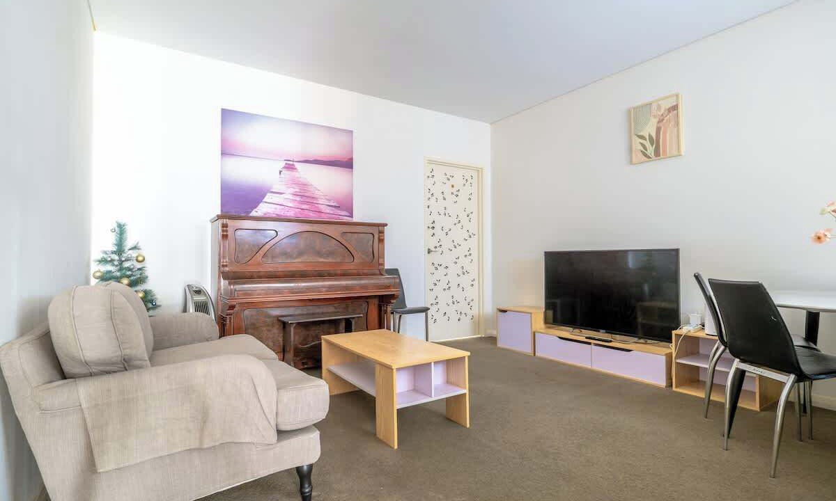 Photo of Livingroom in Canterbury