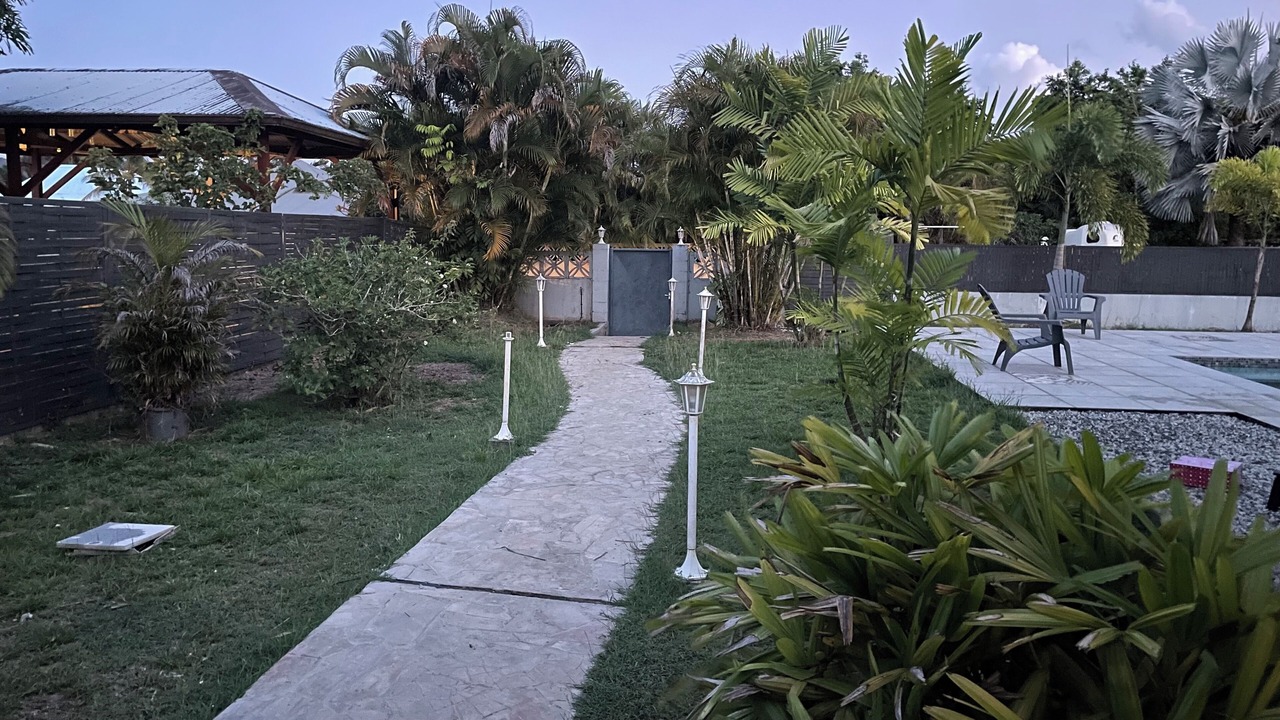 Photo of Outdoor in Cayenne