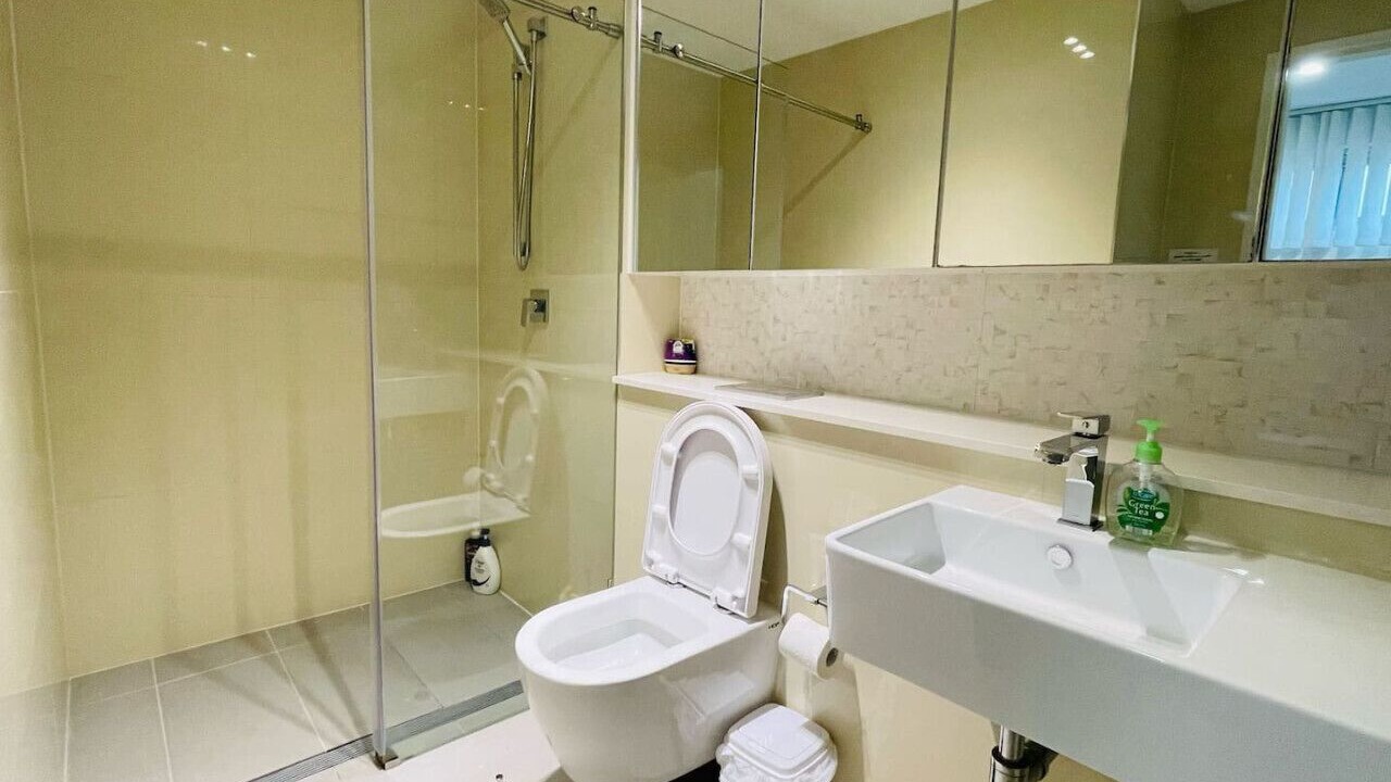 Photo of Bathroom in Botany