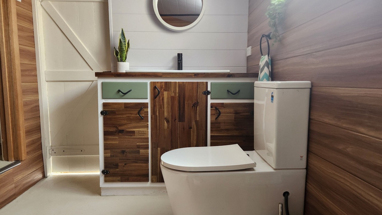 Photo of Bathroom in Kingscote