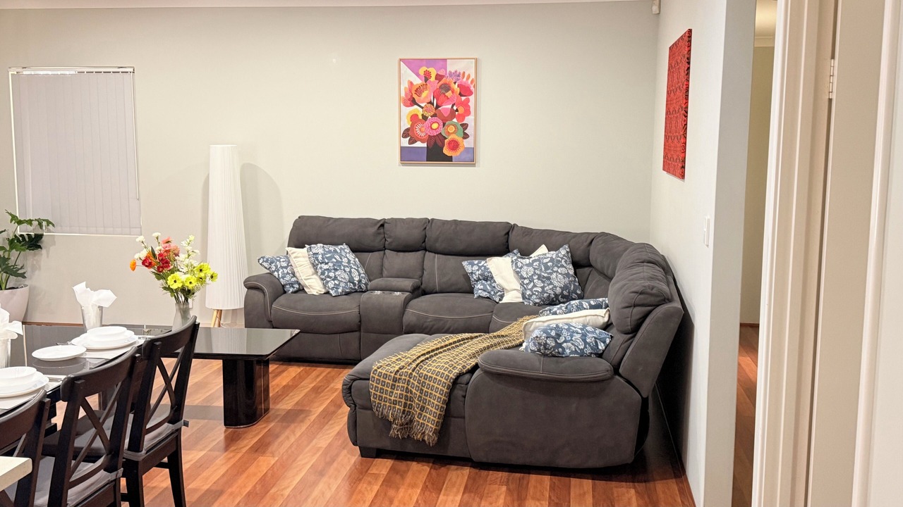 Photo of Livingroom in Queens Park