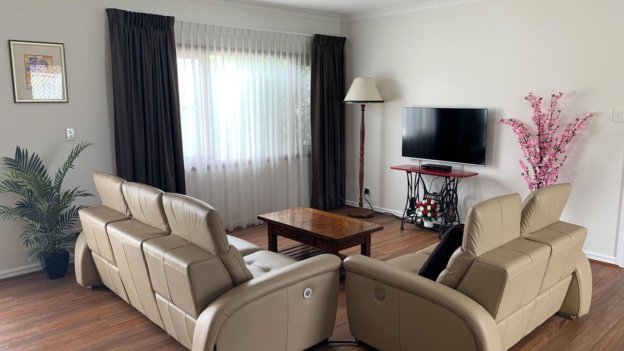 Photo of Livingroom in Lower King