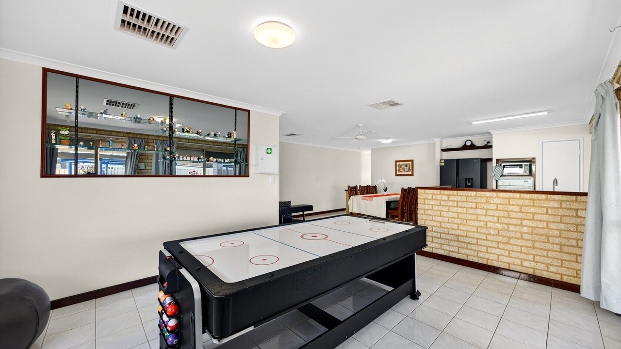 Photo of Livingroom in Dudley Park