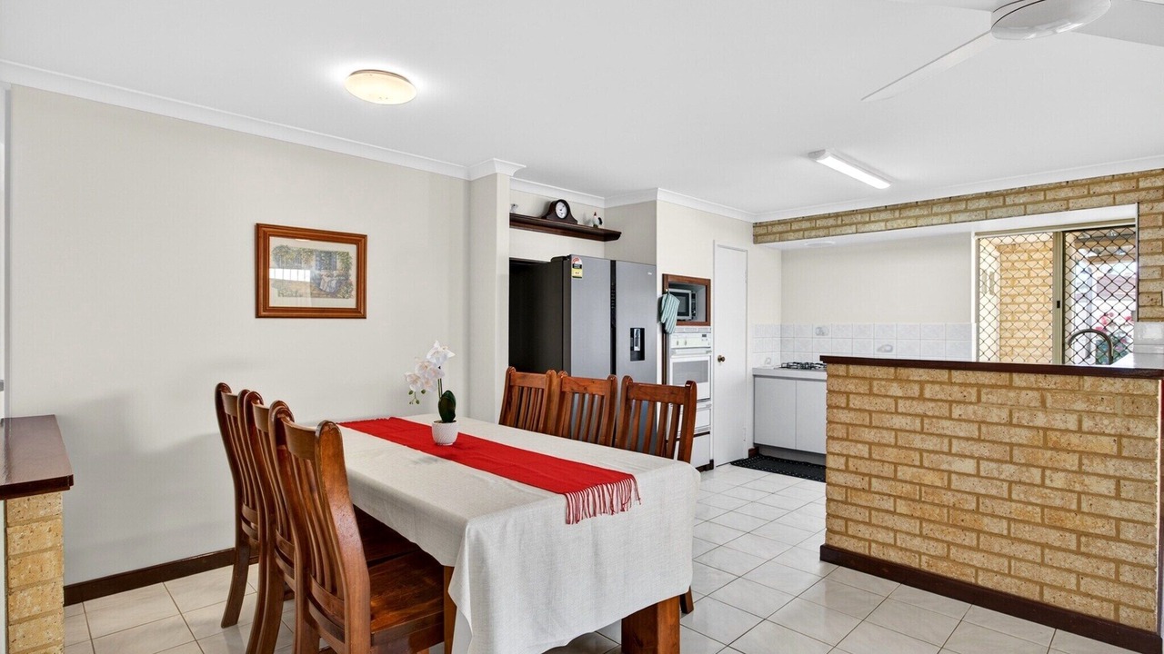 Photo of Livingroom in Dudley Park
