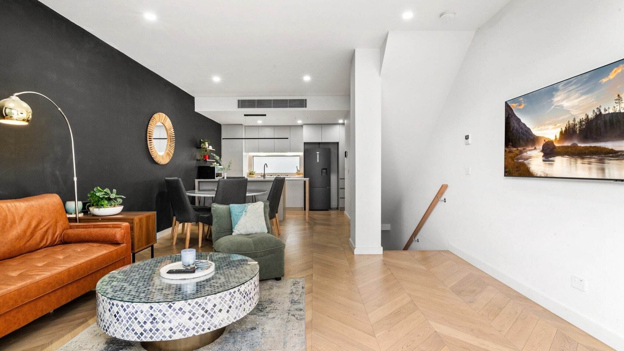Photo of Livingroom in Carnegie