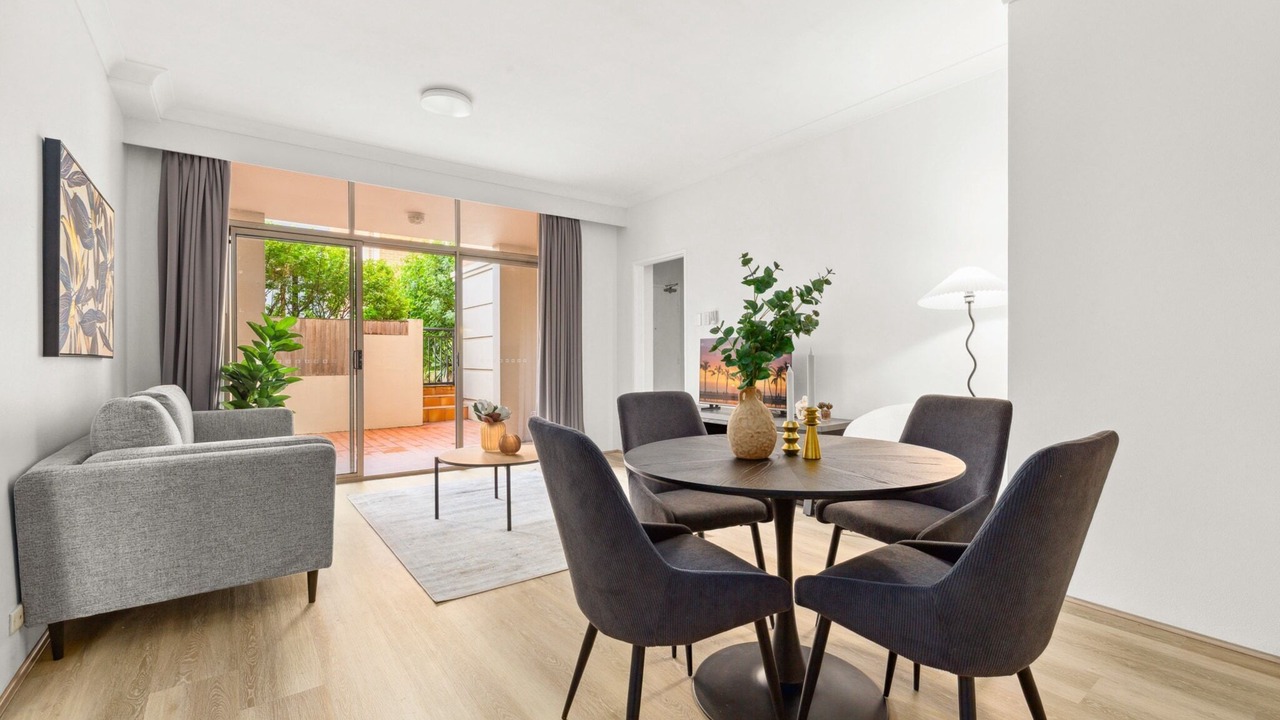 Photo of Livingroom in Camperdown