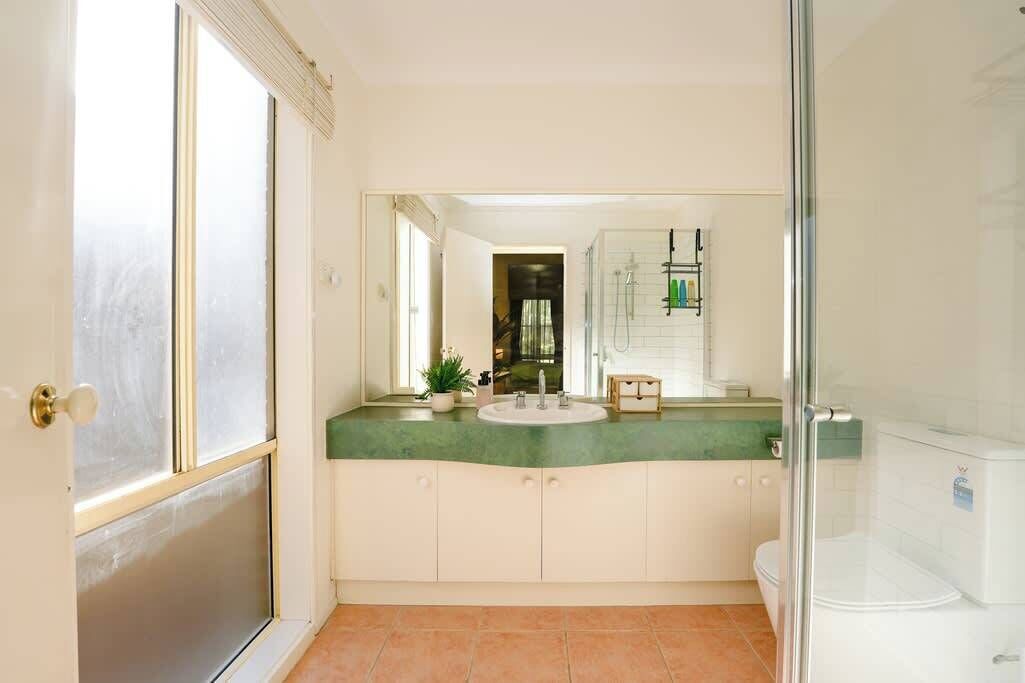 Photo of Bathroom in Hoppers Crossing