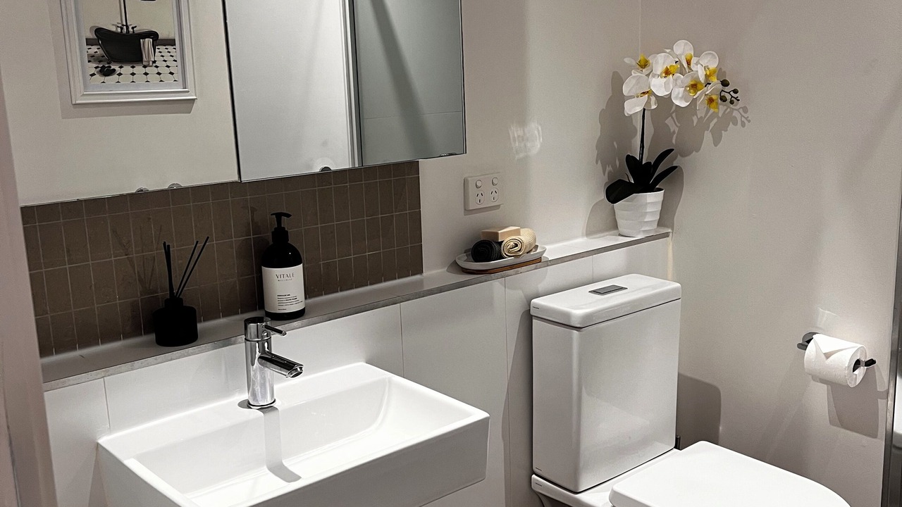 Photo of Bathroom in Carnegie