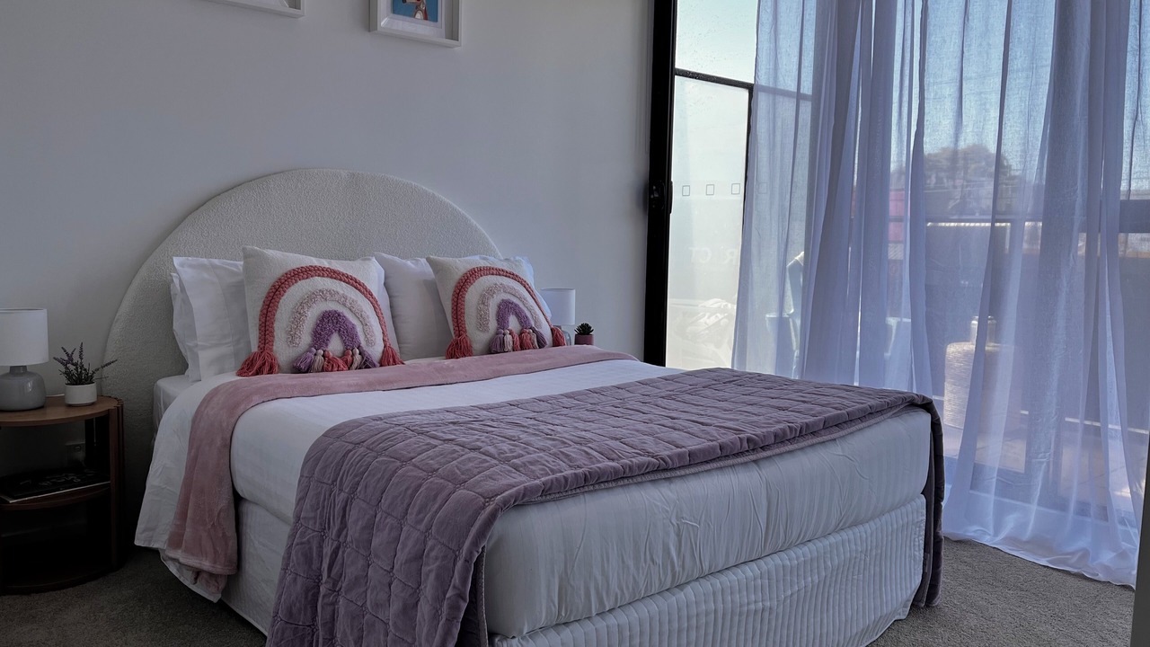 Photo of Bedroom in Carnegie
