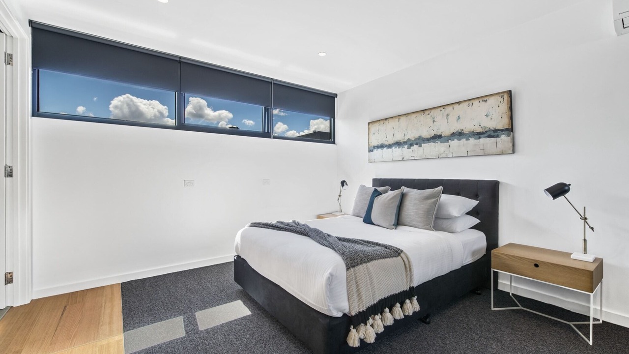 Photo of Livingroom in St Kilda West