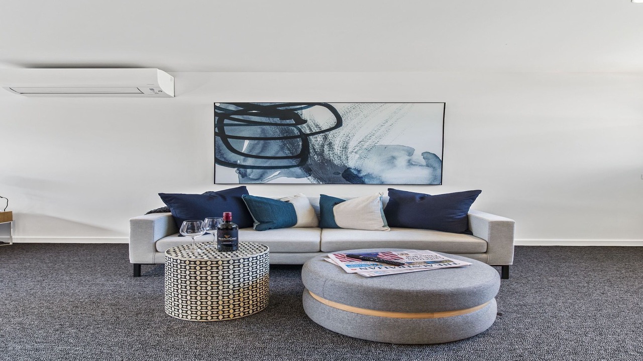 Photo of Livingroom in St Kilda West
