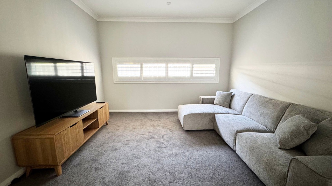 Photo of Livingroom in Mayfield