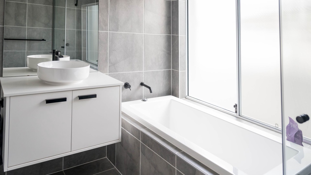 Photo of Bathroom in Mayfield
