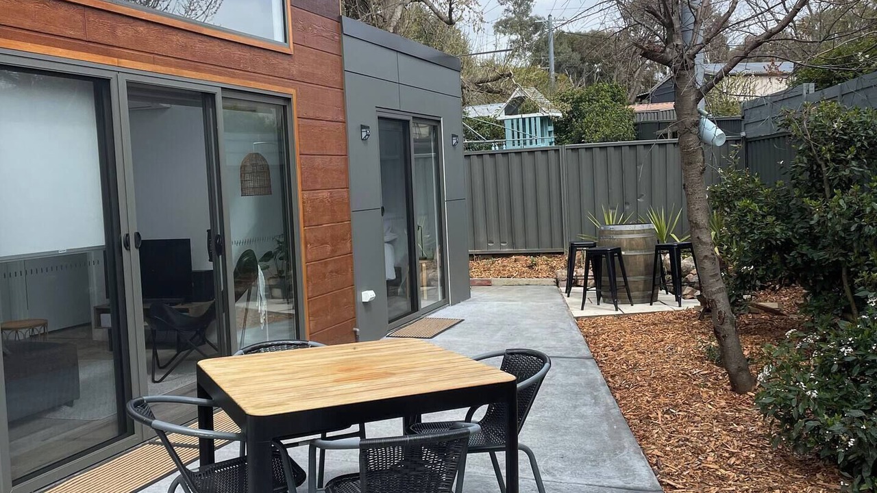 Photo of Outdoor in Page