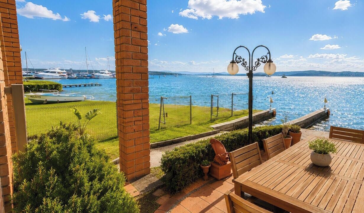 Photo of Outdoor in Marks Point