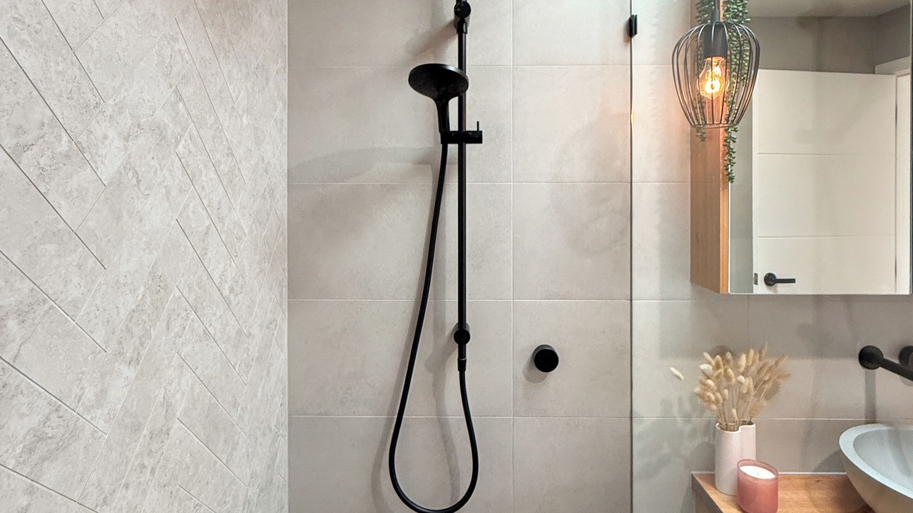 Photo of Bathroom in Kingston Beach