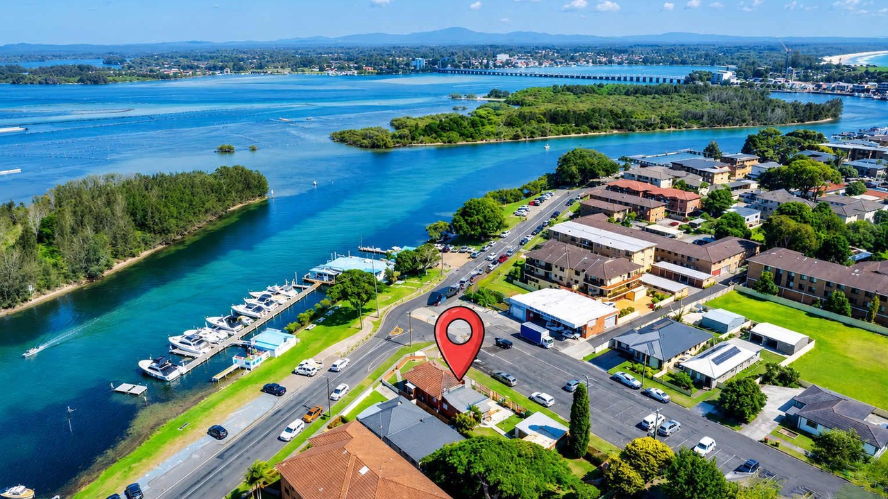 Photo of Others in Forster