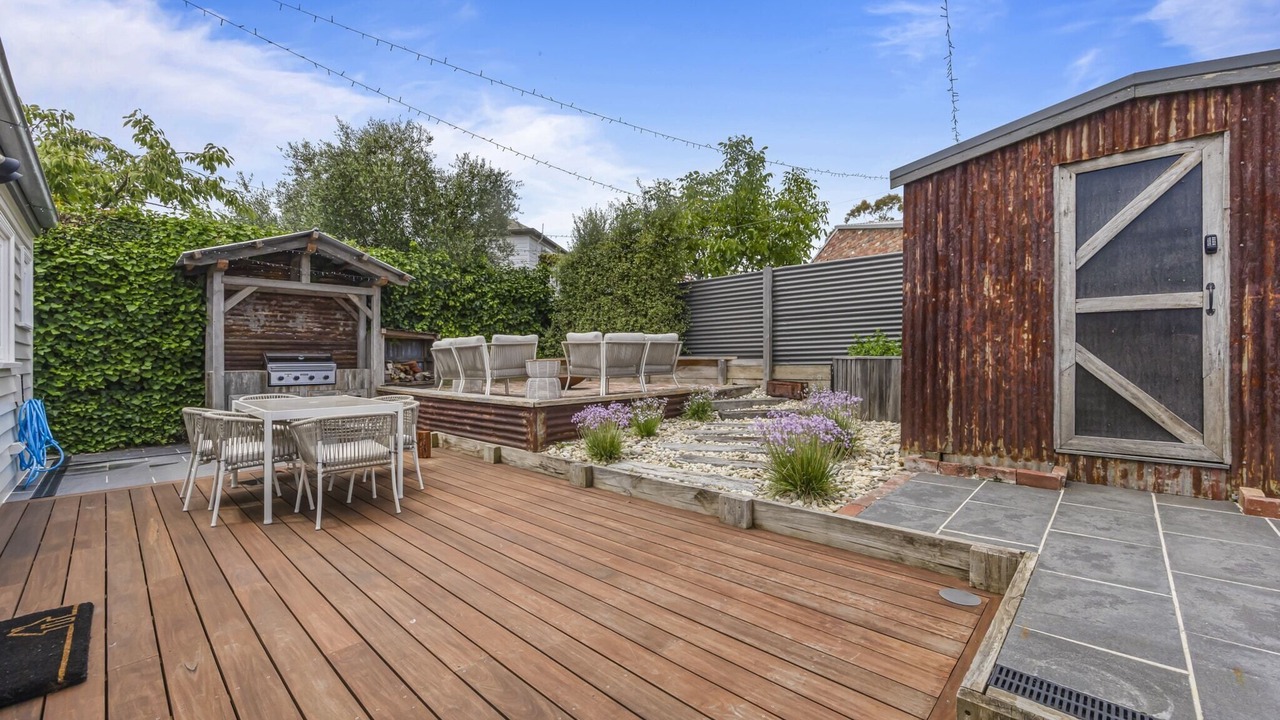 Photo of Patio Balcony in Golden Point