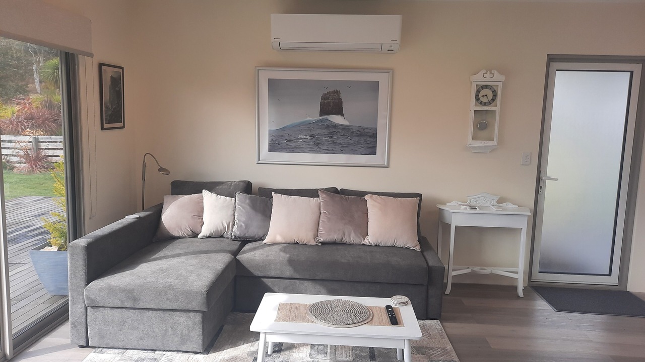 Photo of Livingroom in Clifton Beach
