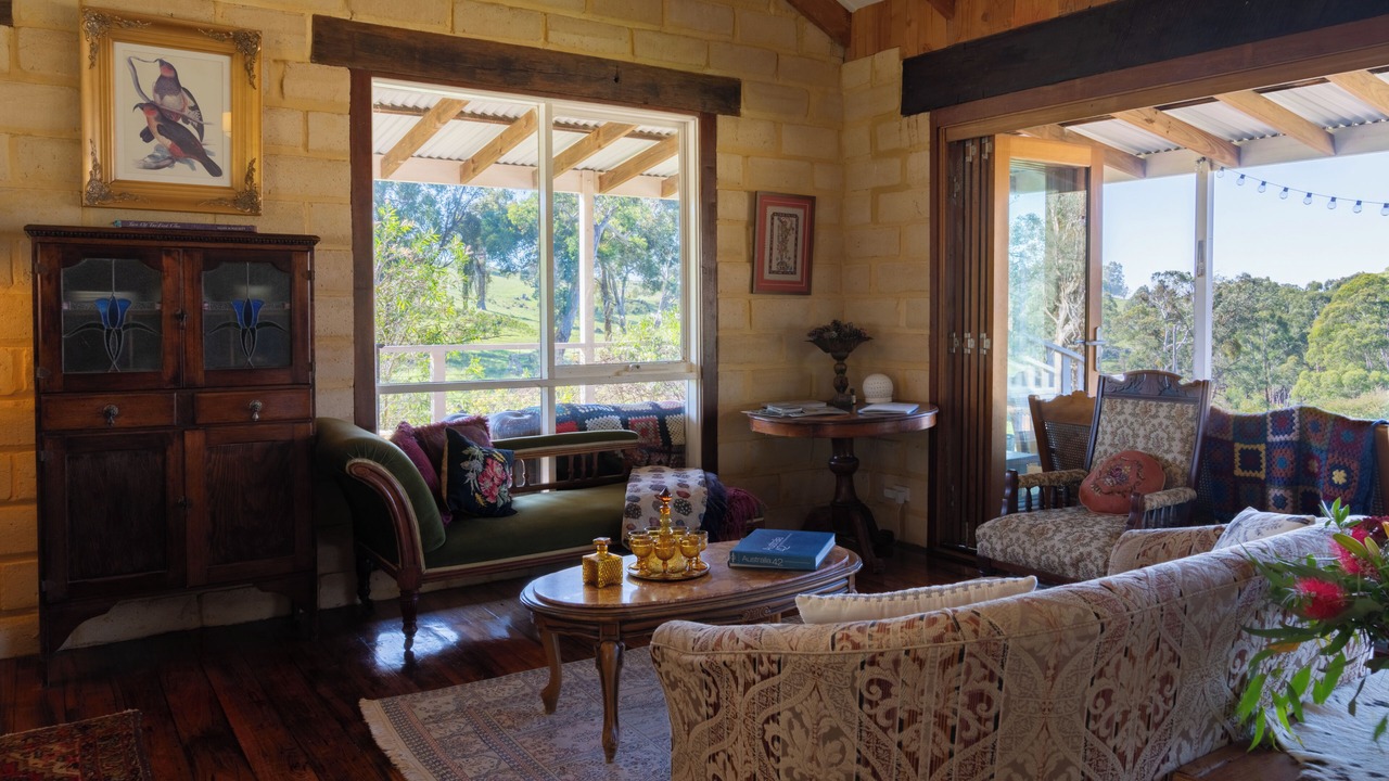 Photo of Livingroom in Portland