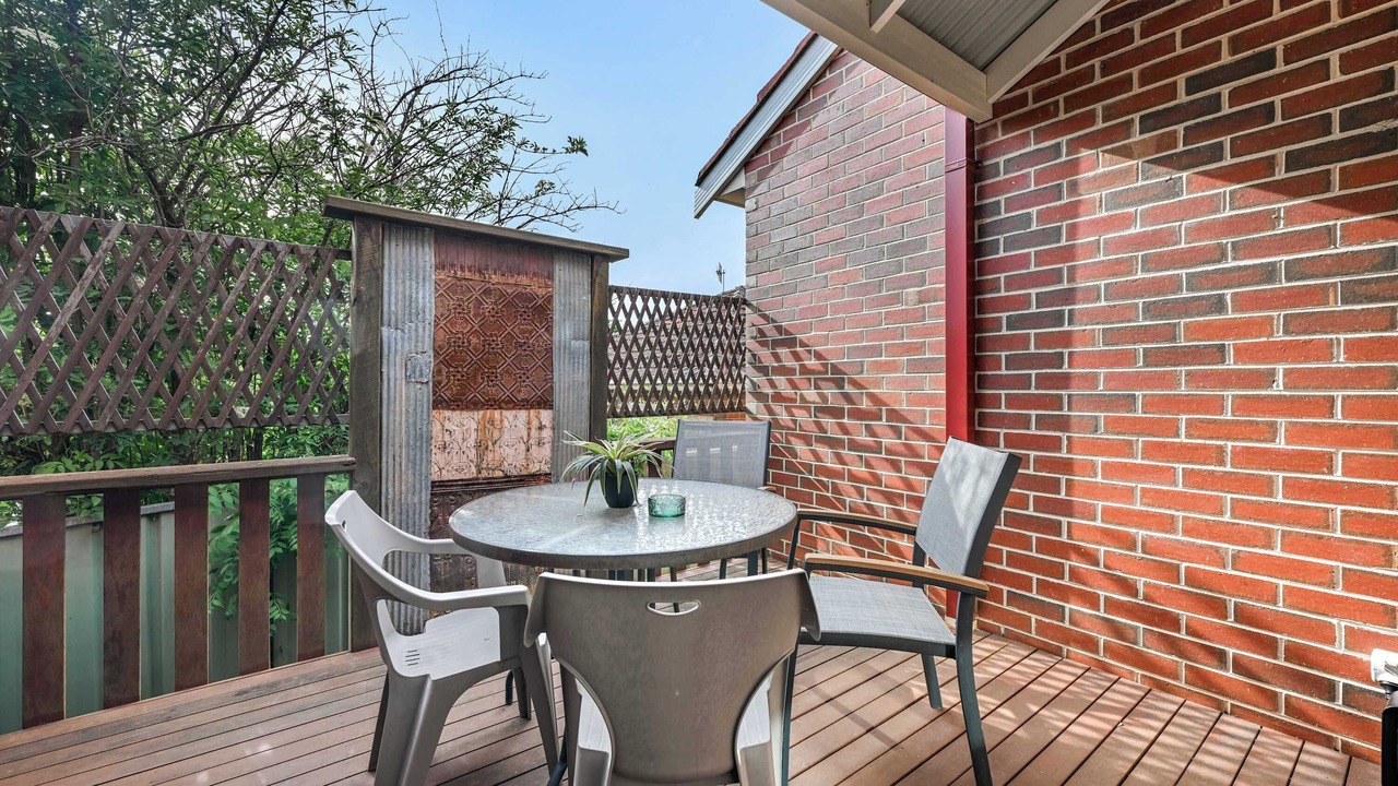 Photo of Outdoor in Orange