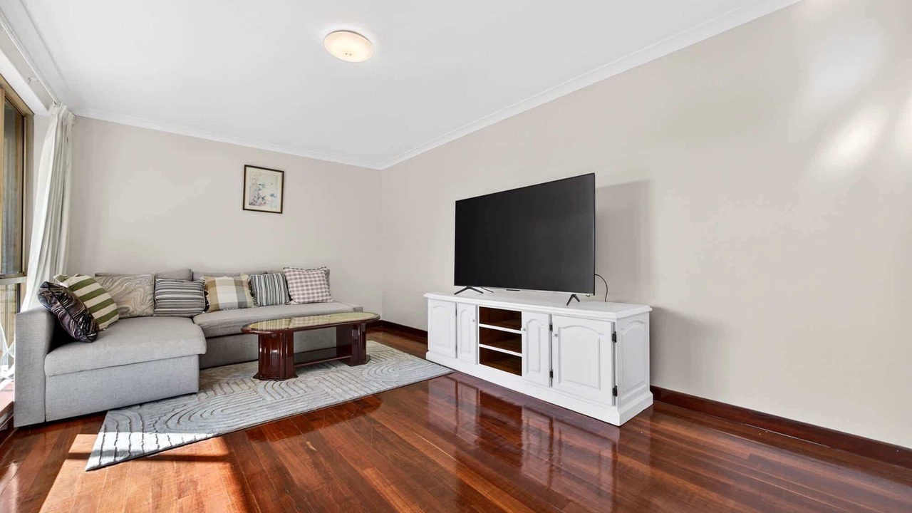 Photo of Livingroom in Dudley Park