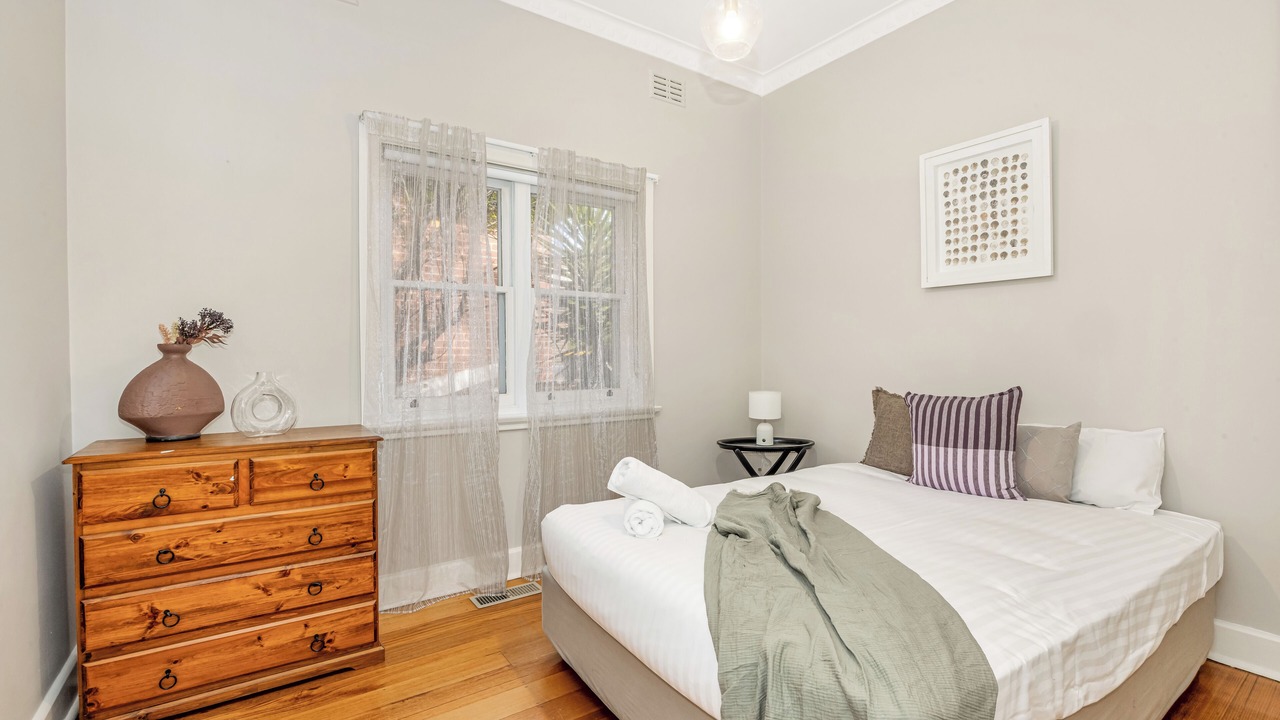 Photo of Bedroom in Kennington