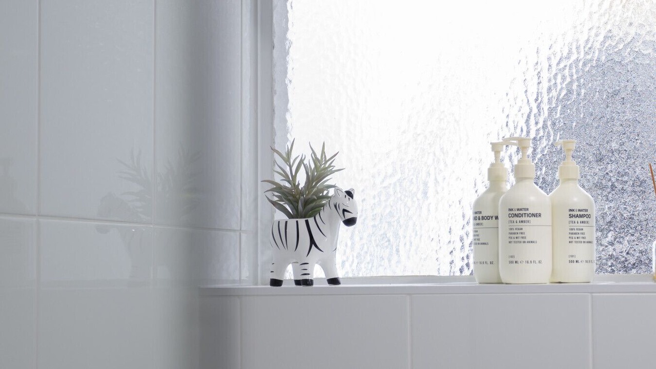 Photo of Bathroom in Lorne