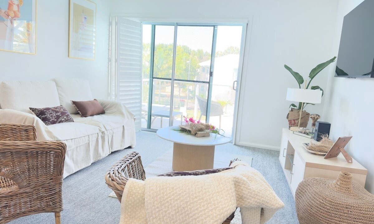 Photo of Livingroom in Salamander Bay