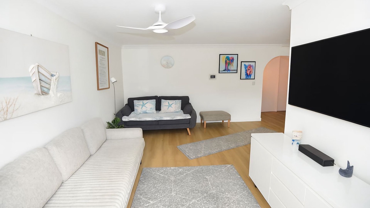 Photo of Livingroom in The Entrance