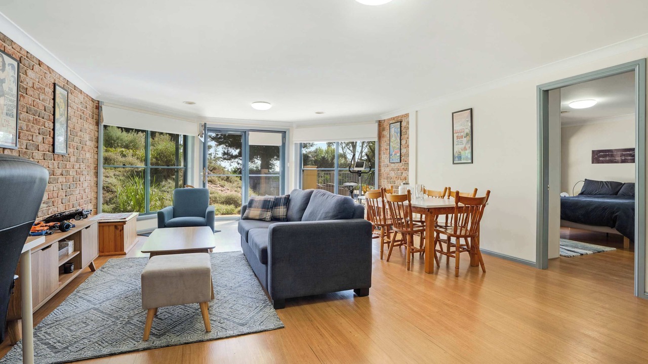 Photo of Livingroom in Bletchington