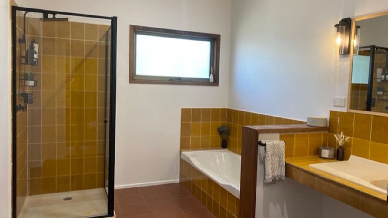 Photo of Bathroom in East Warburton